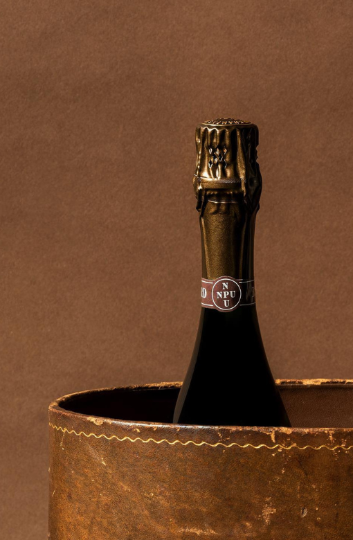 Champagne pailletté d'or le nec plus ultra des fêtes de fin d'année à  Amiens - COMPTOIR UNIVERSEL DE L'OR